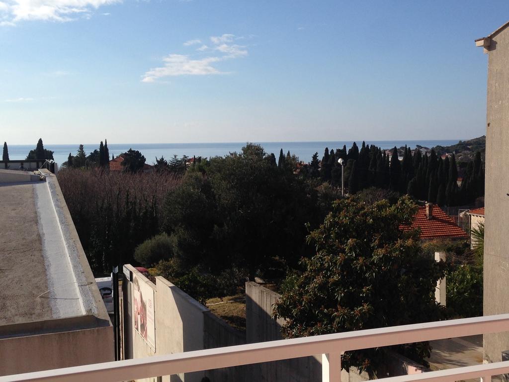 Apartament Marbella *